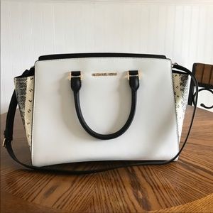 Michael Kors Bag